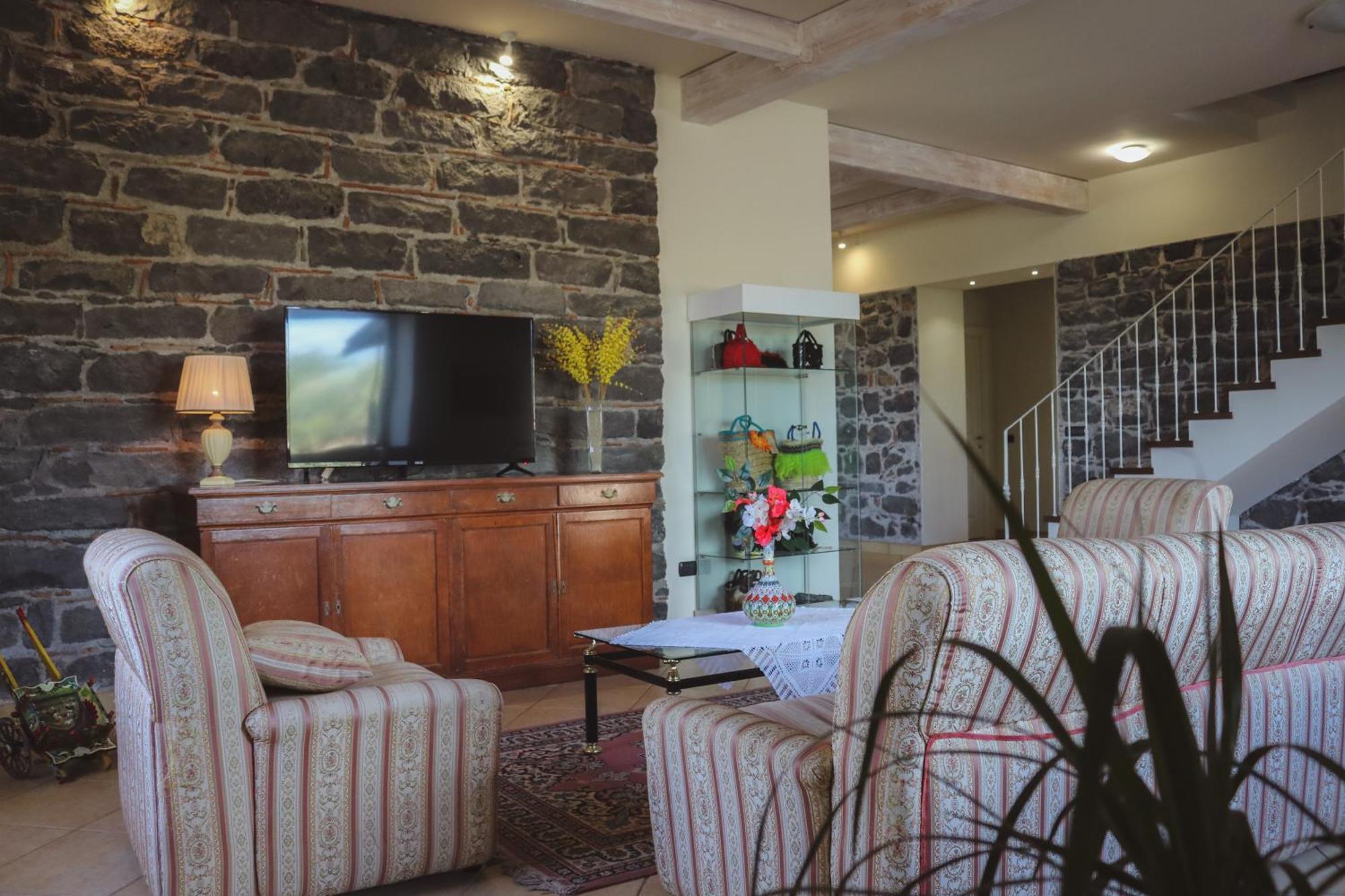 Ranch Simeto Hotel Paterno  Luaran gambar