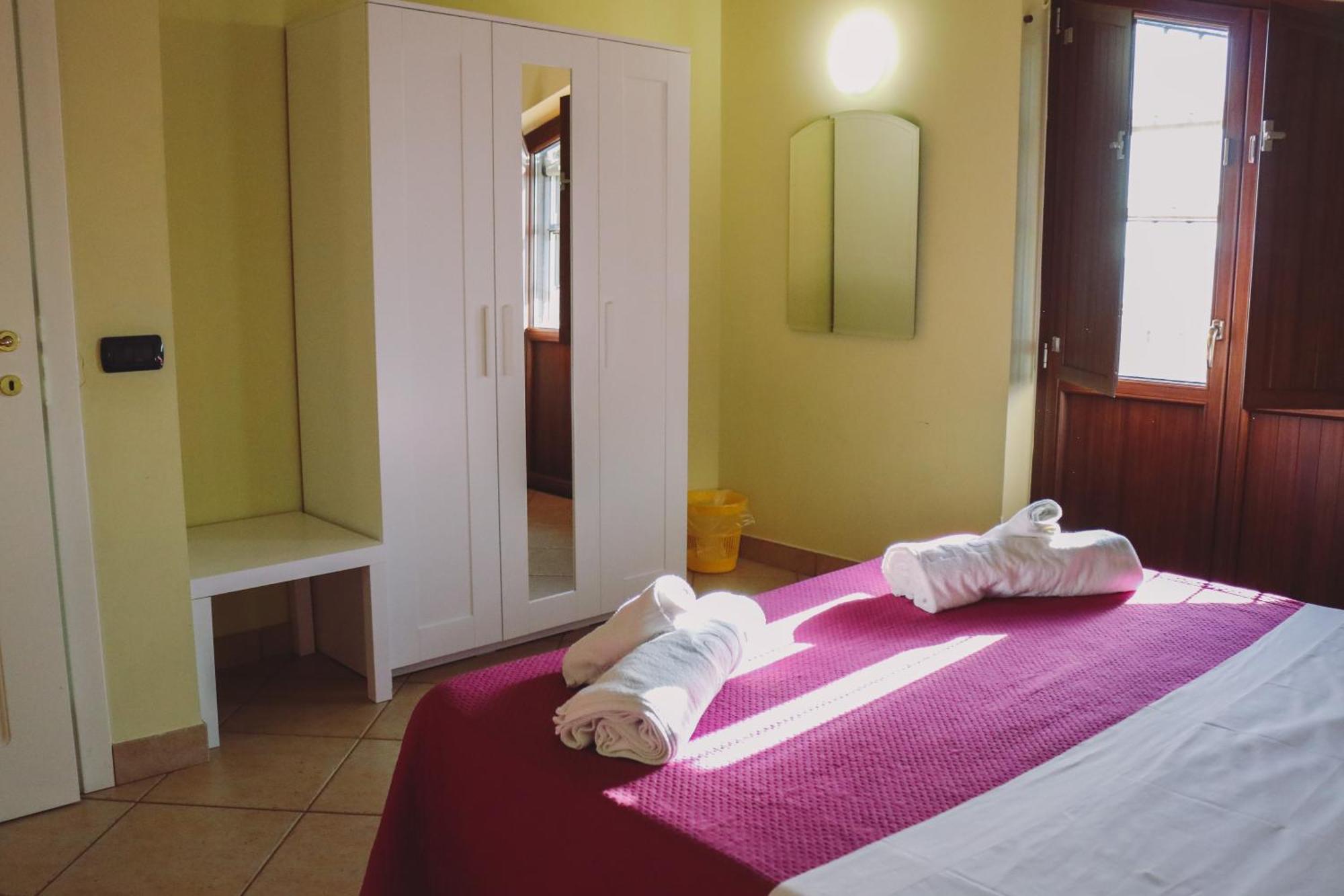 Ranch Simeto Hotel Paterno  Luaran gambar
